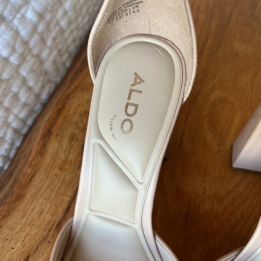 ALDO Women's Nude Ankle Strap Block Heels 7 - Picture 5 of 5